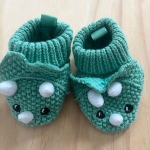 Newborn Green Dinosaur Knit Booties